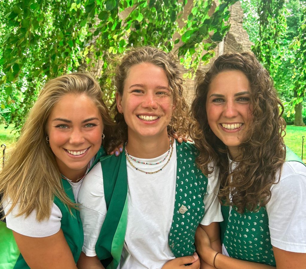 9E103C5F-0CBF-498B-A950-7FA2F54BFED0-min